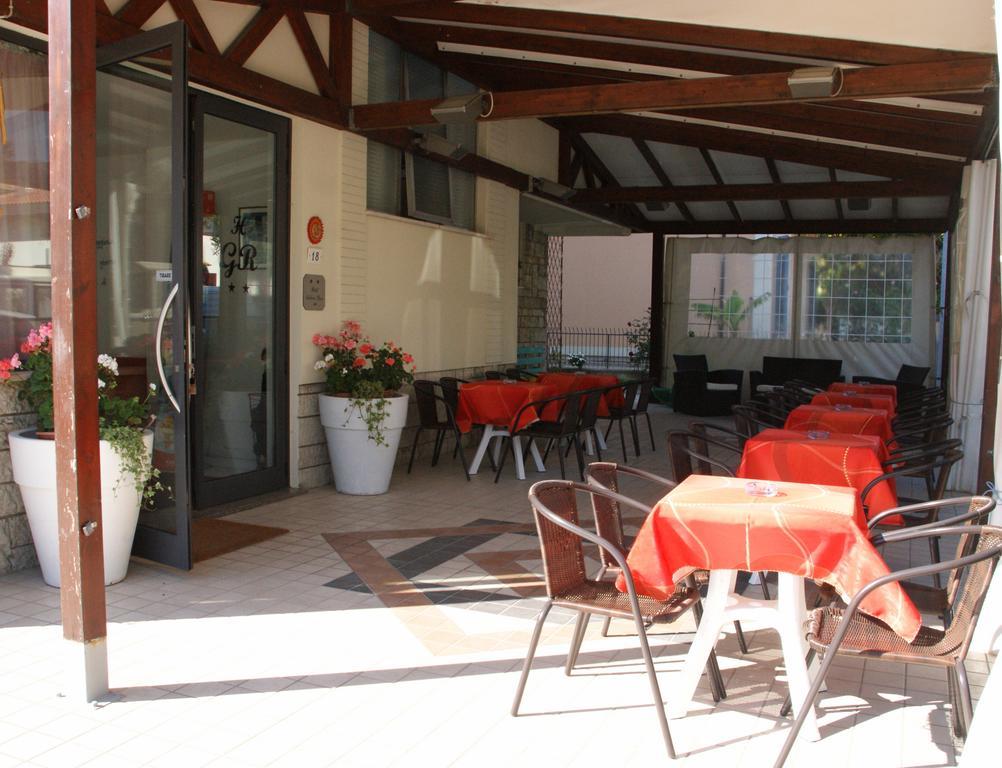 Hotel Goldene Rose Rimini Eksteriør billede